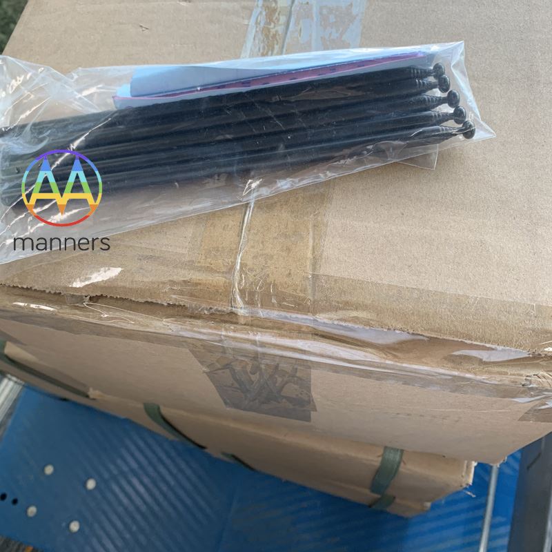 ลูกค้ากาตาร์ 1,500 ชิ้นเสาอากาศยืดไสลด์แบบกำหนดเองกำลังรอการจัดส่งทางทะเลในท่...